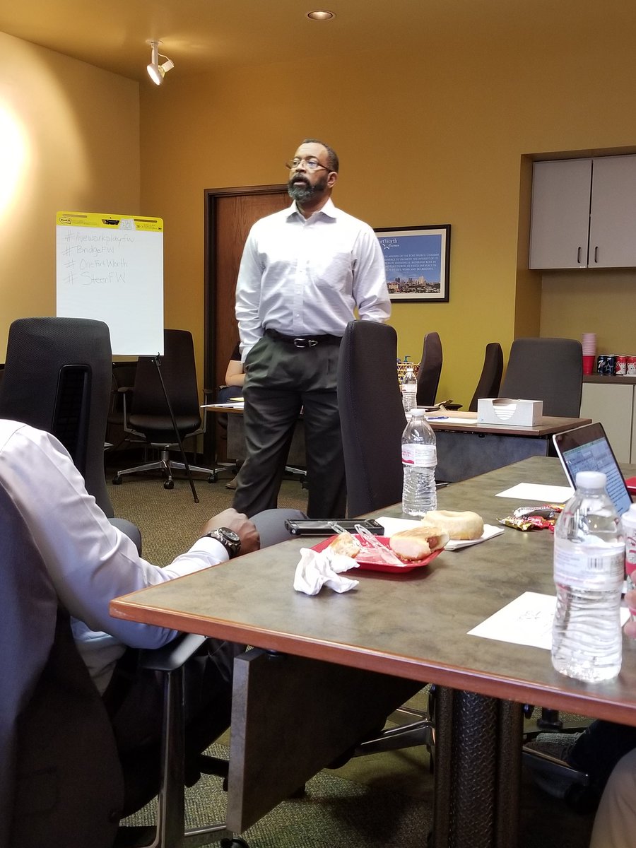 BridgeFW's tweet photo. #BRIDGEFW #LiveWorkPlayFW #SteerFW #OneFortWorth Community convo on race and culture this morning with VisionFW and SteerFW https://t.co/8i2ywk3orQ