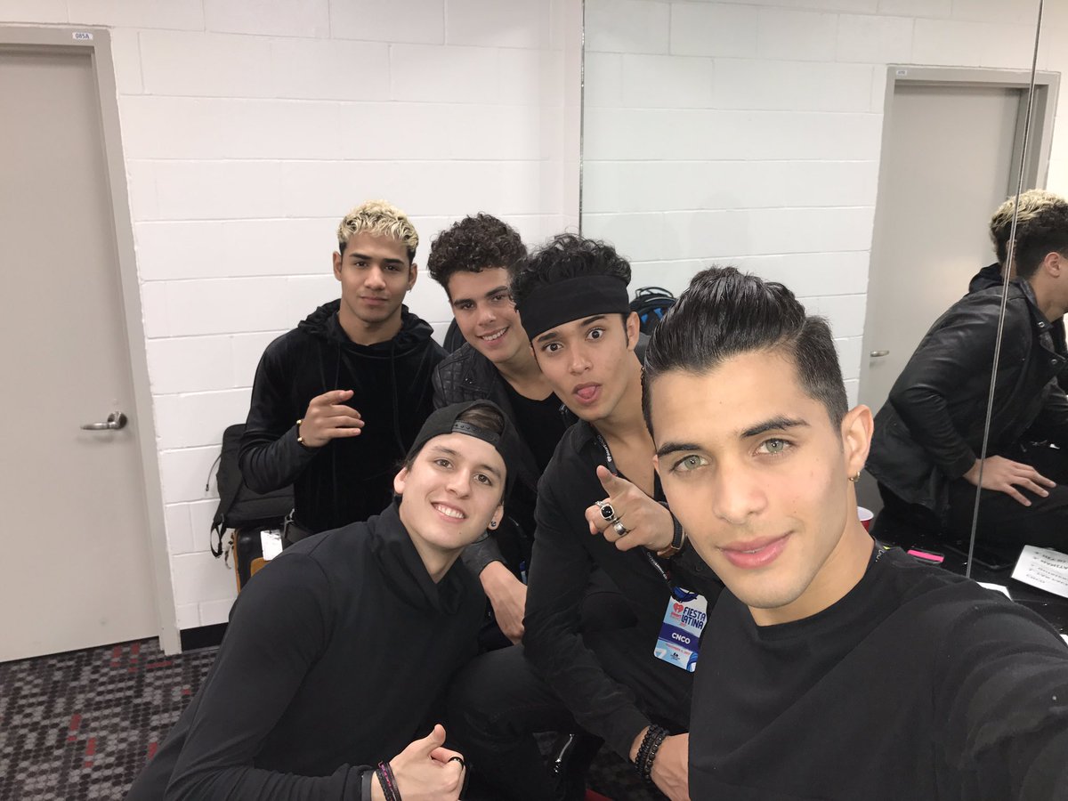 iHeartRadio's tweet photo. We are about to start the live chat in a couple minutes... Be ready! #iHeartCNCO #iHeartFiesta https://t.co/mDPeJFz5Yp