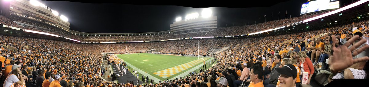 MrsDBritton's tweet photo. Now that my @ClemsonFB has won....I can cheer on #GoVols https://t.co/xAnd56xrtG