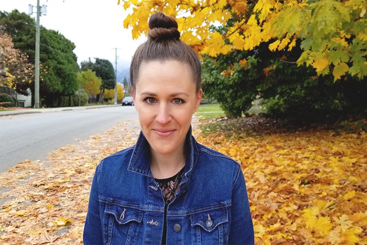 APlentifulLife's tweet photo. The Jean Jacket, A Fall Staple for Only $5.99 | More photos on the blog https://t.co/iRXFCoxmBx #frugalfashion #fallfashion #thrifted #OOTD https://t.co/taPiudPz93