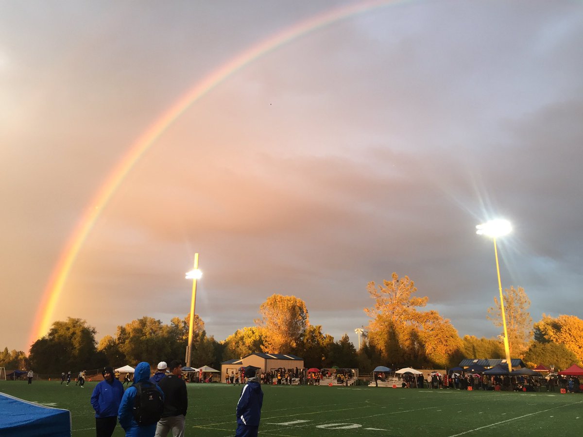 BrianHopkinsMT's tweet photo. Playoff Football rainbow... Go @FJBDogs! https://t.co/pRLWBLrCBE