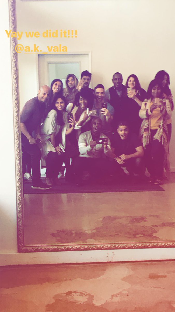 RaynaaPrasaad's tweet photo. 4 weeks went by so quick! Thank you @killianswrkshop for the intensive workshop. See you very soon! #casting #commercialworkshop #SSS https://t.co/NN2SZMqo4a