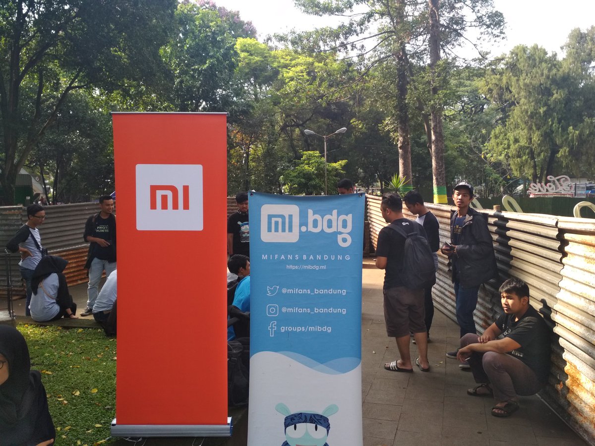 MiFans_Tsm's tweet photo. Halo pagi ini mimin lagi ada di kota bandung nih mau acara #MiA1Photohuntbdg #timdobel https://t.co/JGnPgQJ5rU