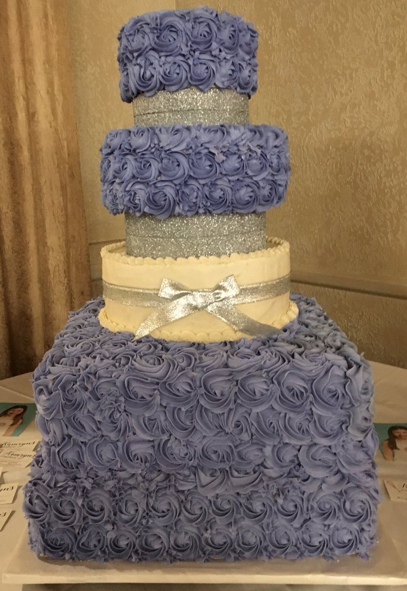 KamrynChasnis's tweet photo. Wedding cake for the bridal show tomorrow - my biggest cake so far. #purpleweddingcake #cakedive #weddingcake #goalmet https://t.co/pggX05qt5K