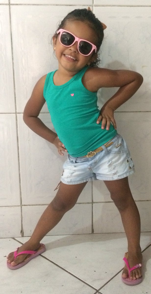 crf_marihh's tweet photo. Eu tenho a princesa mais linda e estilosa desse mundo!😍
#FilhaEmprestada #MinhaPrincesa #MariaJúlia 😍👸🏽 https://t.co/UCGU8iD4y2