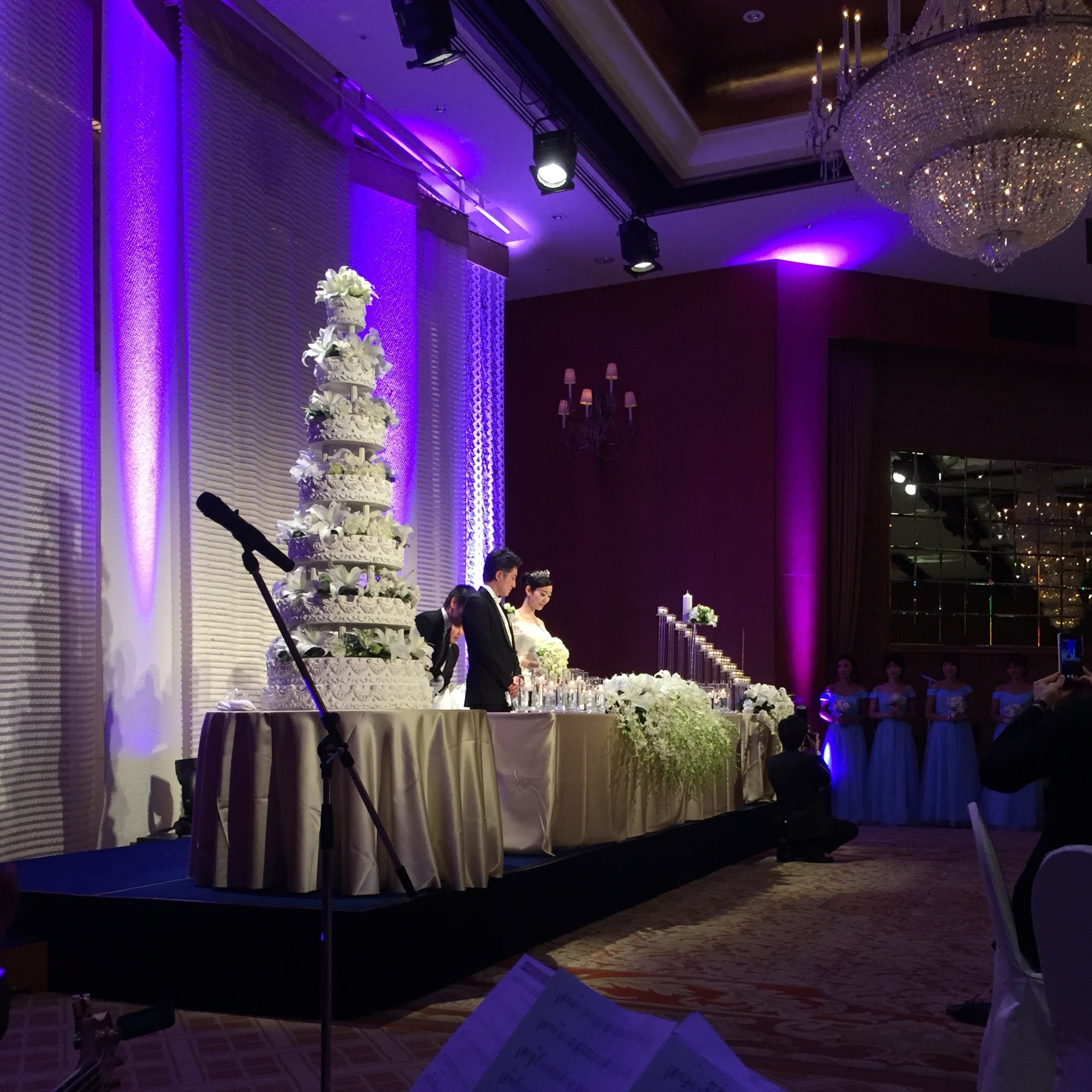 Twitter 上的 ギタリスト奥田英理 Hidenori Okuda 昨日はお世話になっているm様のお嬢様の結婚式でした 曲くらい演奏してきました 末長くお幸せに グランドハイアット福岡 結婚式 Wedding T Co Qbq1tikkfl Twitter