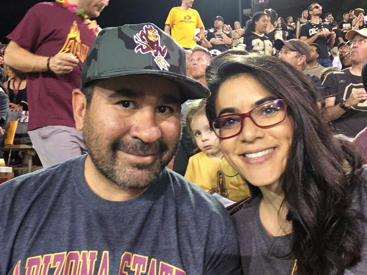 dravfonseca's tweet photo. #pitchforksalute #GoDevils #SaluteToService #forksupdevils https://t.co/UdPZDPOPEm