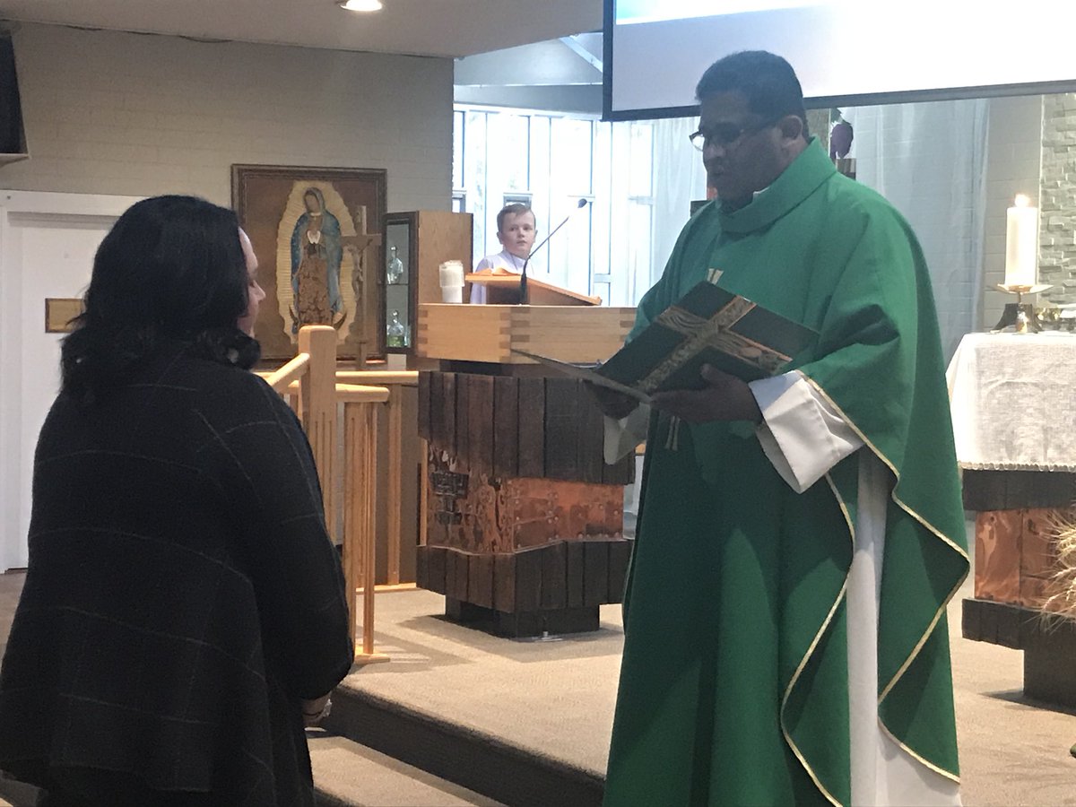 stjp2cs's tweet photo. A beautiful mass at Our Lady of the Angels Parish, celebrating #CatholicEducation @EICSTalks https://t.co/lwjNY2t8ao
