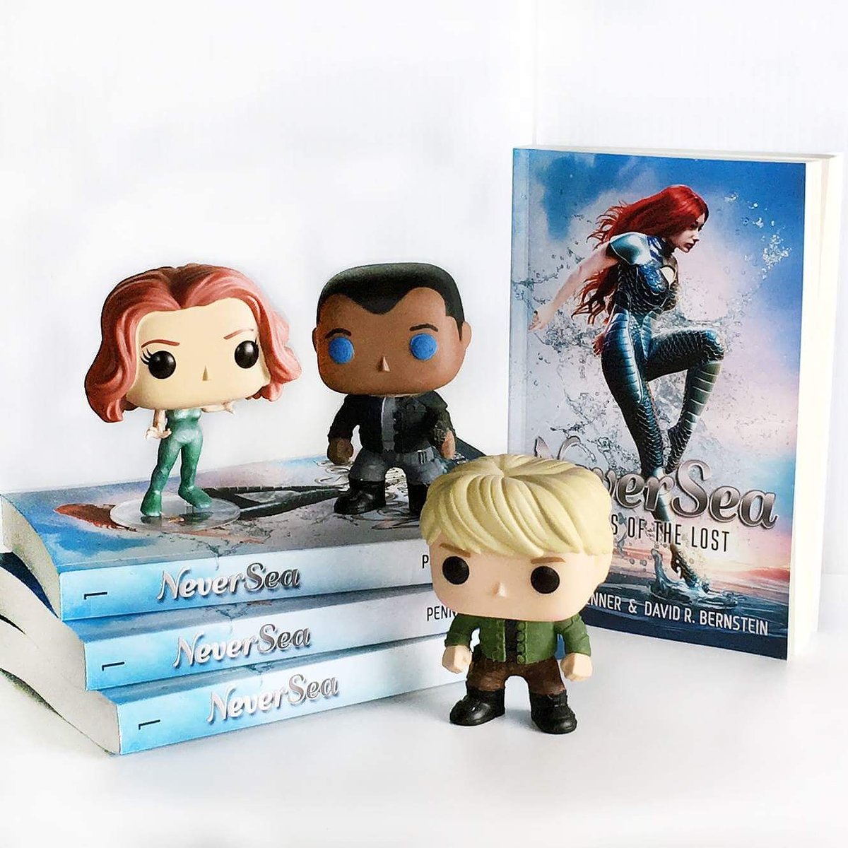 TormentBooks's tweet photo. NeverSea is coming! Psst.. paperback is already out! https://t.co/hVDK2wu5ht #scifi #fairytale #yalit #funkofun https://t.co/2D8G1jcAc4