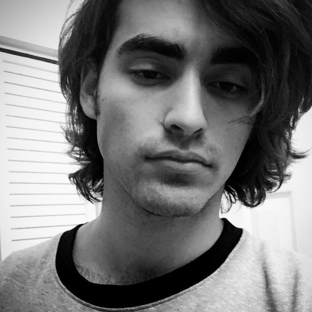 taronbabe's tweet photo. Lemonade mouth 

charlie / blake michael https://t.co/UpgA2sIa06