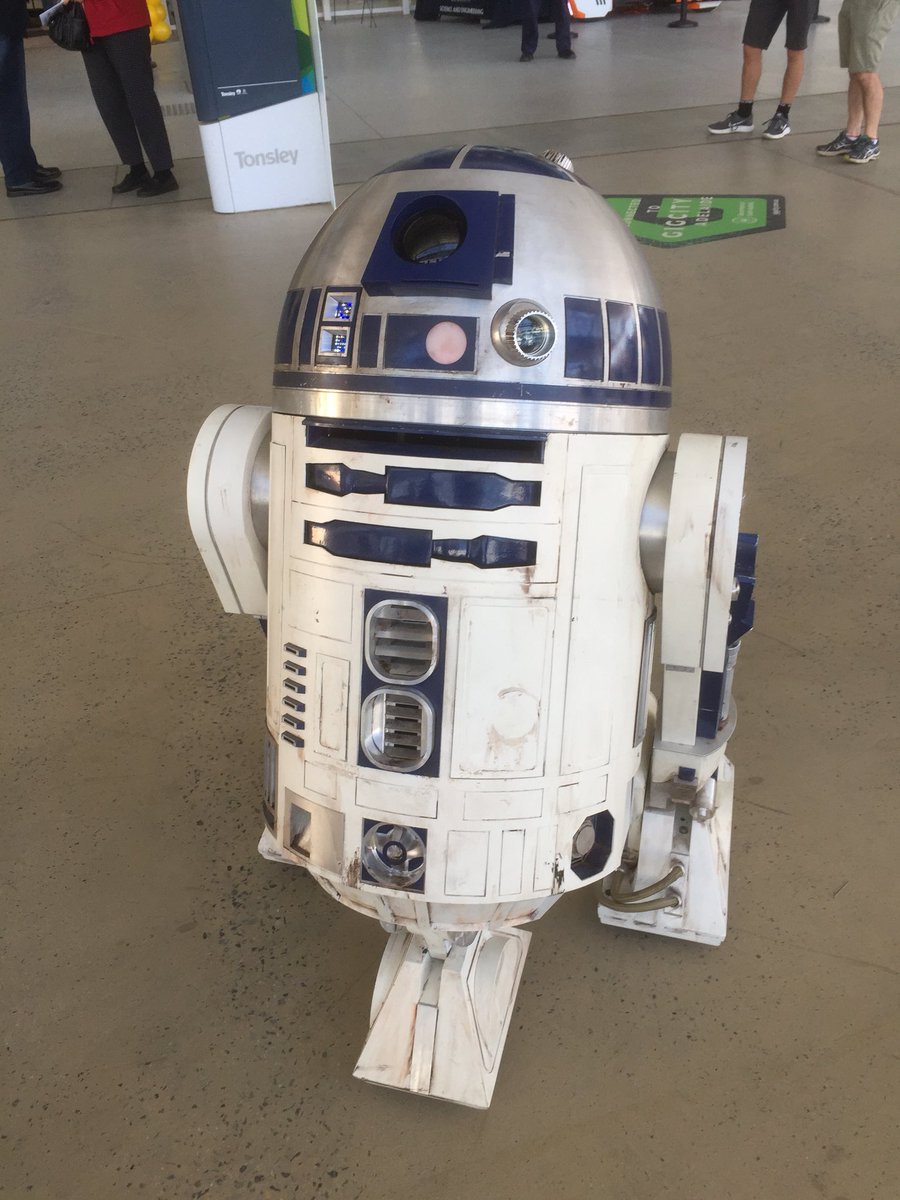 Bumped into an old friend while exploring @makerfaireADL with my kids today... what a great event for @TonsleySA #inspiring