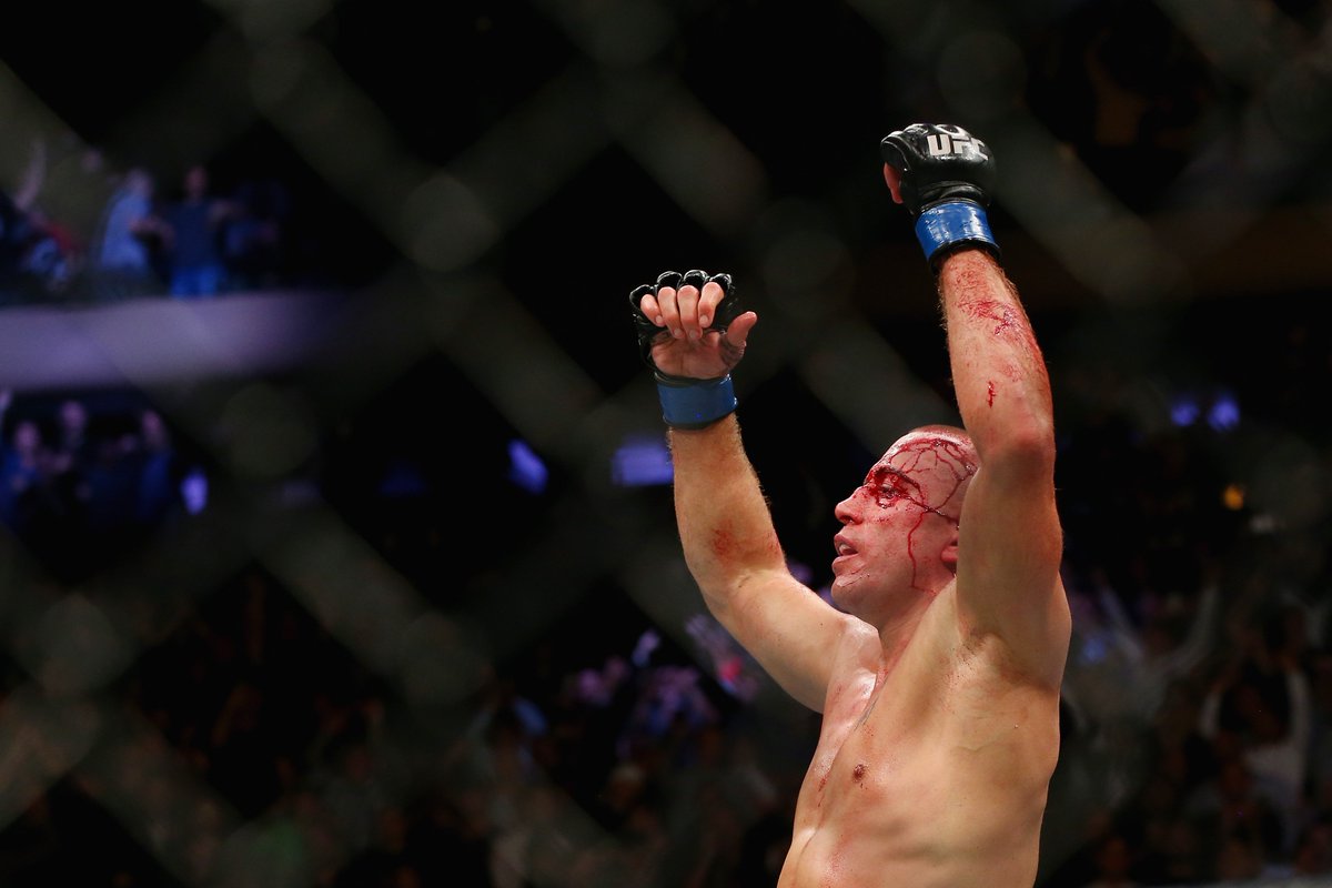 BleacherReport's tweet photo. WHAT. A. NIGHT. 

#UFC217 https://t.co/lSZXa8xwPM