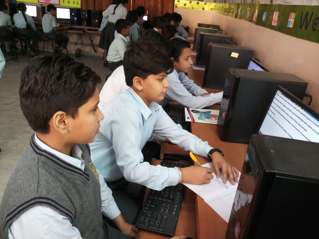 pkdhillon08's tweet photo. Where n Why have all the sparrows disappeared?Let's Researh! Grade 7 Ss of KamlaNehru PublicSch,India Week5 #ClimateActionP @zelfstudie https://t.co/AZErWjIivg