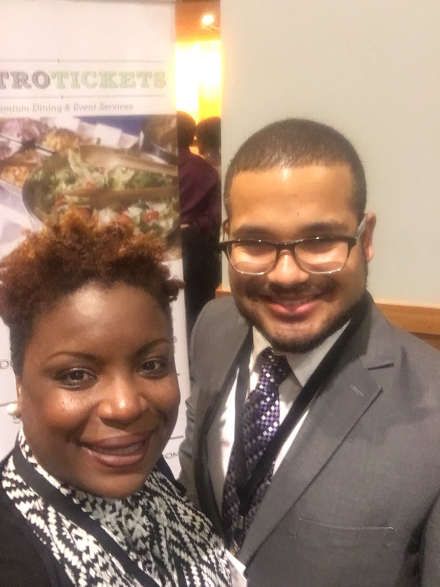 DrErinRBanks's tweet photo. Crossed fingers! Heading to ABRCMS awards banquet. Go Evan! #ABCRMS2017 @IMSD_NCSU @NCState_DASA https://t.co/fzAteuJlzi