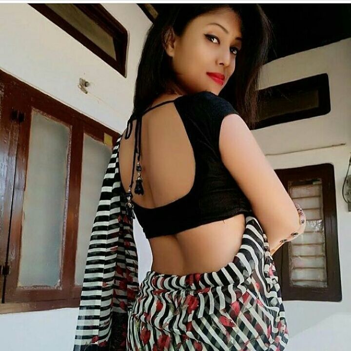 real_desis's tweet photo. Sexy back https://t.co/wUtyMJ7H3L