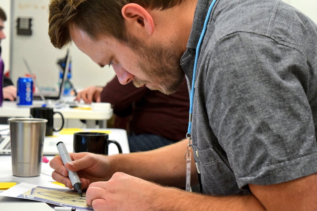 commonways's tweet image. #W4G17 chris fredricks #openco alex snow #WMU tom miller #visualhero bill sullivan #sullidigital #killingit for #circlepinescenter