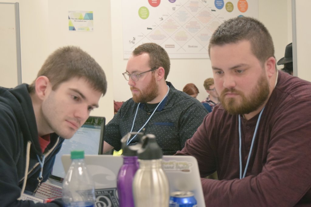 commonways's tweet image. #W4G17 chris fredricks #openco alex snow #WMU tom miller #visualhero bill sullivan #sullidigital #killingit for #circlepinescenter