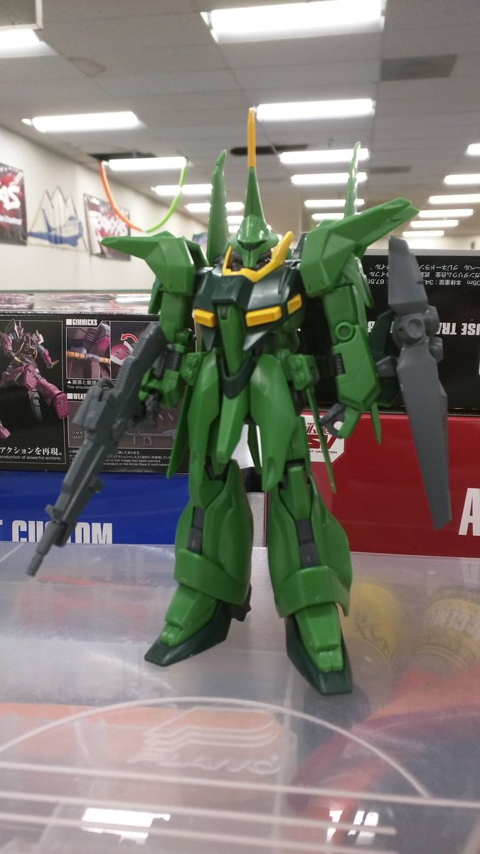 GunplaColorado's tweet photo. Tonight's #GunplaColorado build; https://t.co/meOGd2ugls