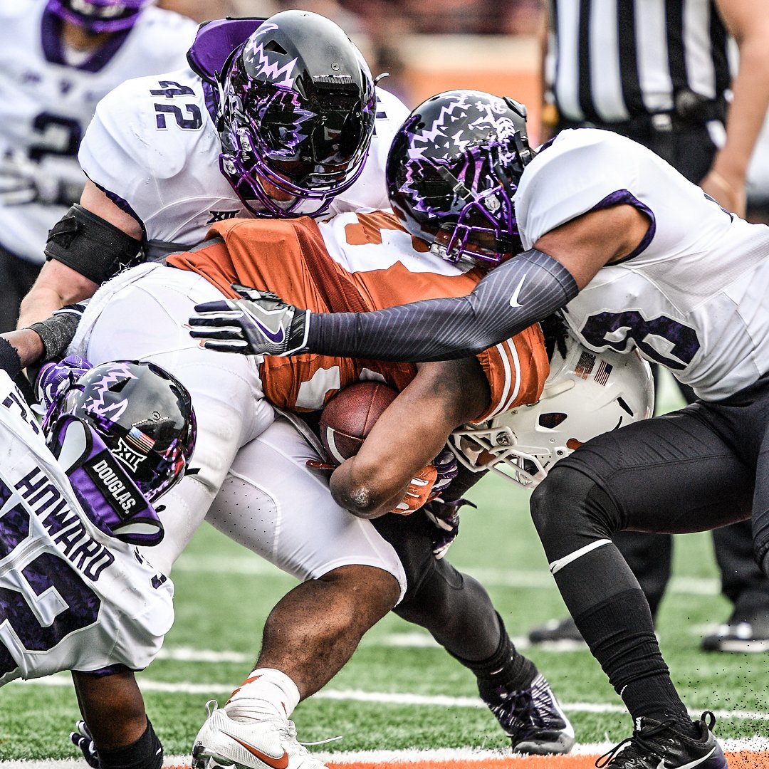 TCU_Athletics's tweet photo. Four straight. #BeatUT https://t.co/c8jwnidb6E