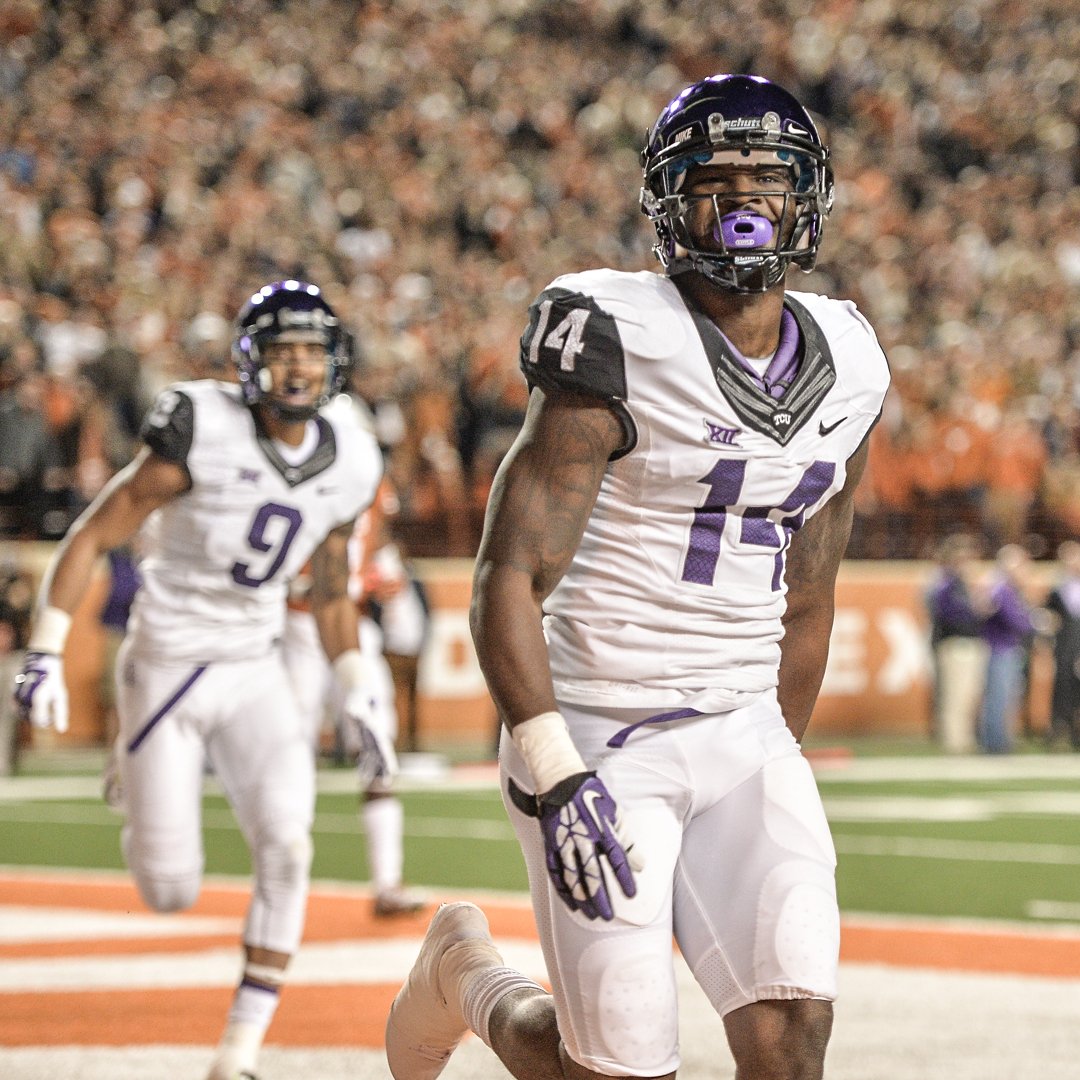 TCU_Athletics's tweet photo. Four straight. #BeatUT https://t.co/c8jwnidb6E