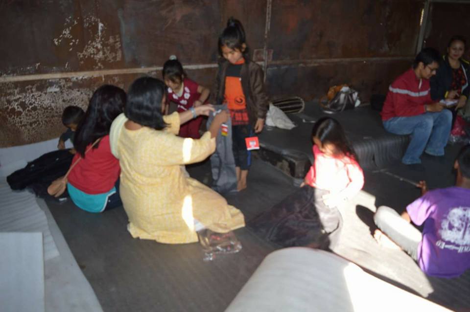 aolnepal's tweet photo. Winter Clothes distributed to #BalChetanaShivir Children of #BalkhuFire Site by @VFAPN volunteers. #DentalCamp is next.
#ArtofLivingImpact https://t.co/TFC0Pn9BOg