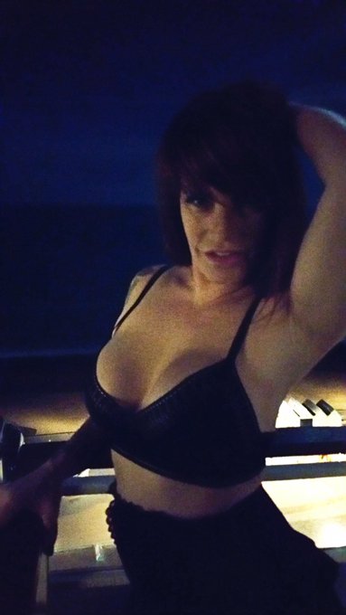 Hey #Scoundrels who is up for some sea based mischief? Planning some seaside sinning very soon. # https://t<a href="/tag/scoundrels"class="tags">#Scoundrels</a>