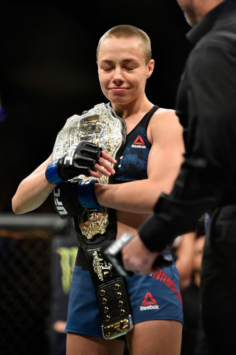 Rose Namajunas just knocked out Joanna Jędrzejczyk to become the new UFC Strawweight Champion.

A fitting moment for Madison Square Garden.