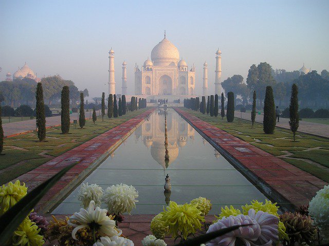 travelinabag's tweet photo. A wonderful morning view of the great monument of love, the Taj Mahal...
#travelblogger # #traveller #agra #tajmahaltours #IncredibleIndia https://t.co/qT5FoxSKdx