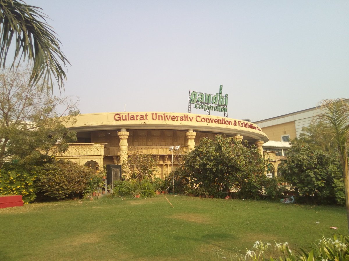 Alva_Srinivas's tweet photo. Defeat at Gujarat University Convention &amp; Exhibition Centere...
#GDGDevfest2017 #gdg #DevFestAhm #devfest17 #Google https://t.co/ysVCKvfdty