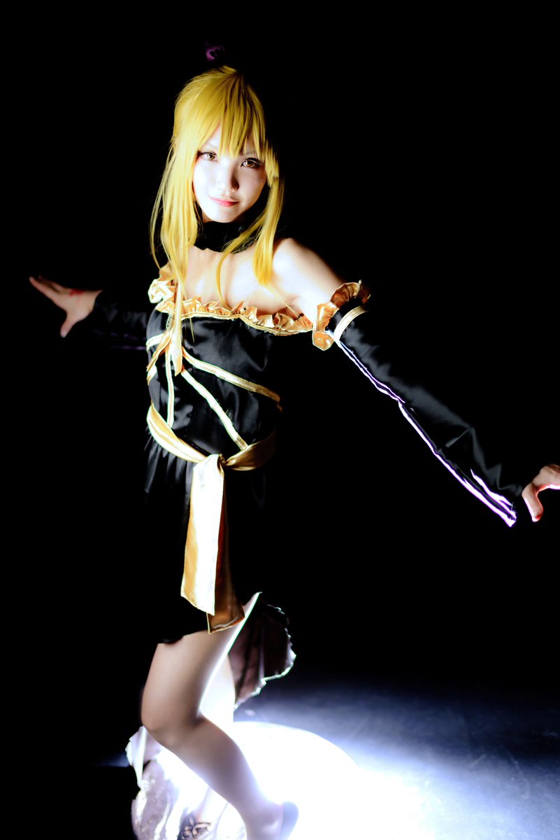 あさき しばらく休憩 Ft ルーシィ ハートフィリア 星霊衣 レオフォーム 星霊の加護よ カメラマンさん Terasan001