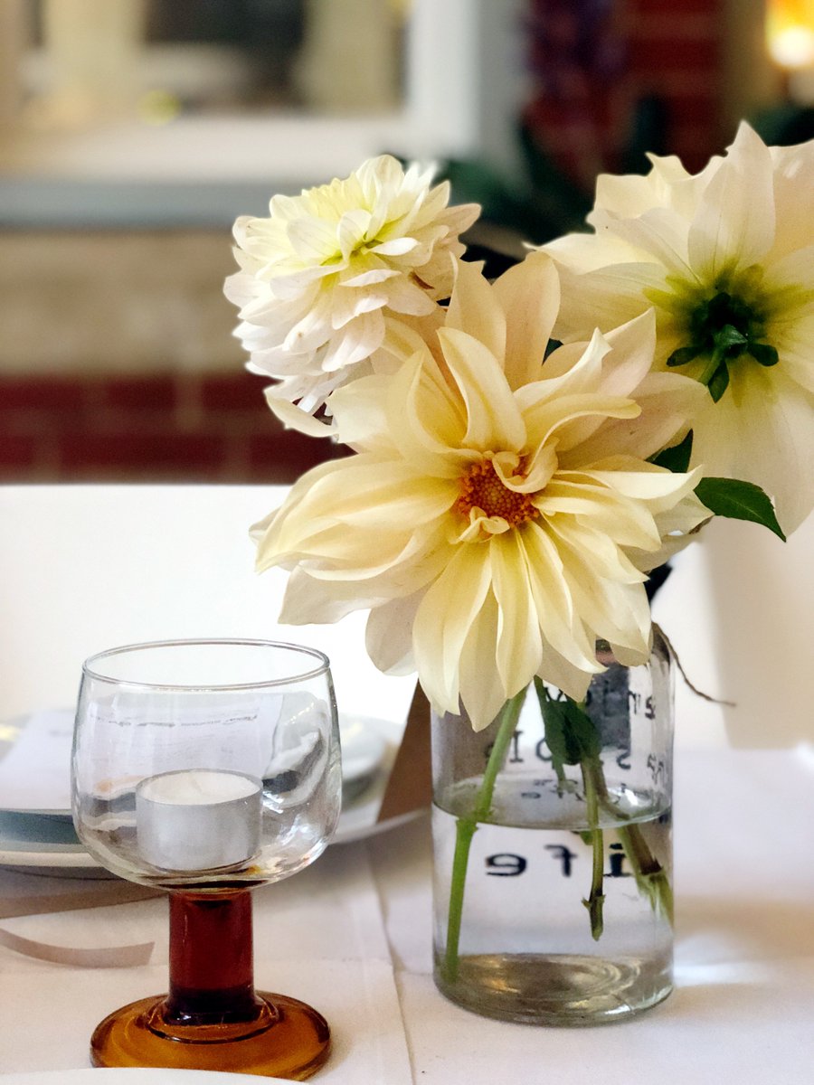 Last night was totally gorgeous and inspiring at <a href="/Meettheblogger/">Meet the Blogger</a>. Thank you for having me! xo #mtbams