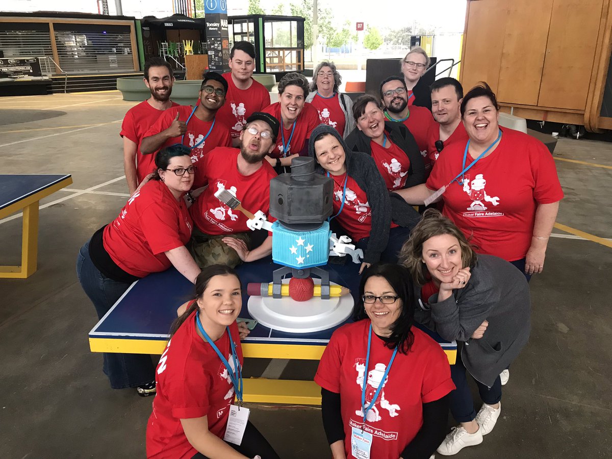 That's a wrap for 2017!! Thank you to all our makers, volunteers, sponsors and visitors. #makerfaire #mfadl #makeshowtell #thankyou