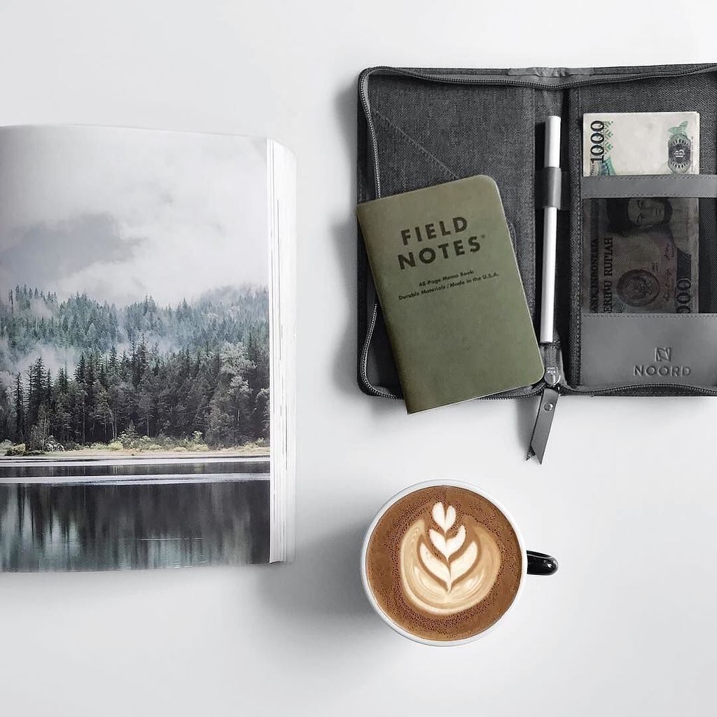 rushfaster's tweet photo. Record your journeys with @fieldnotesbrand. Picture by @chingkaichingkai https://t.co/4fnvpjGmdl #rushfaster #everydaycarry #edc https://t.co/PxXvd4NYDI