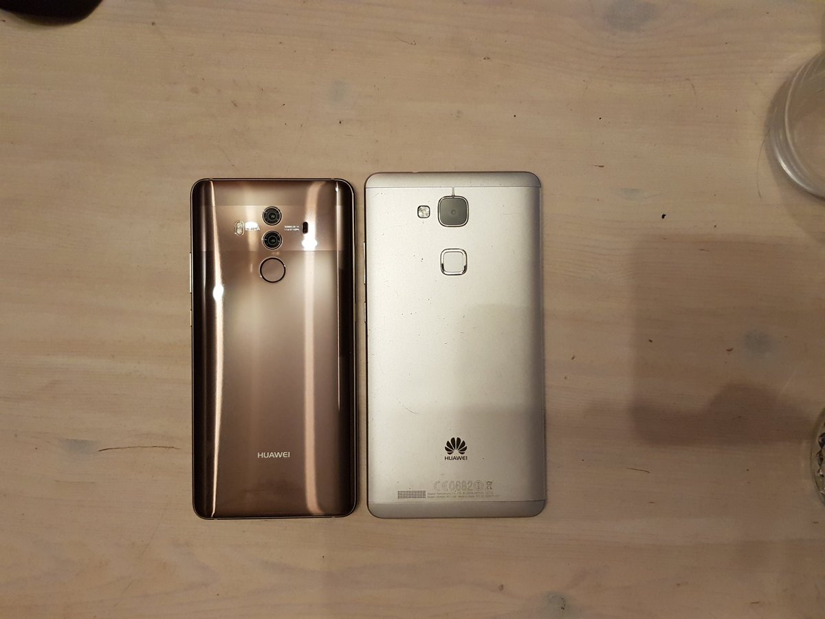 danilkazzz's tweet photo. 3 Jahre. Was für eine Entwicklung!
#Mate10Pro #Mate7 https://t.co/QbQ7YKsGnO
