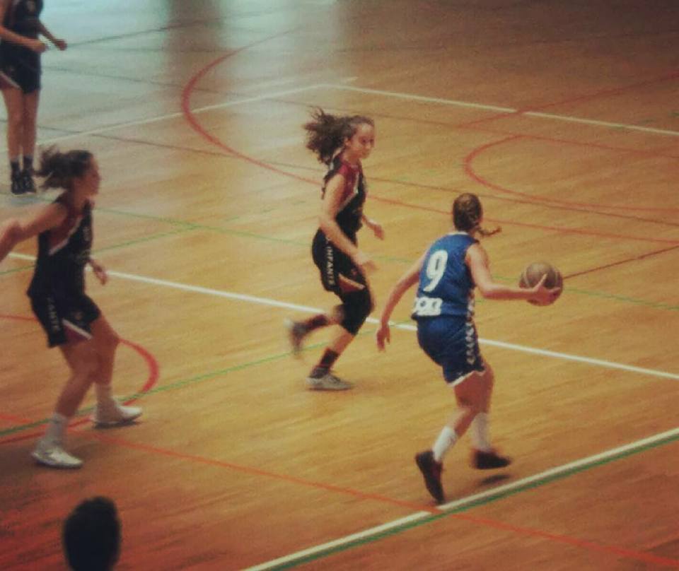 ADEliocroca's tweet photo. #BALONCESTO.Nuestro cadete femenino @LorcaFCSAD Eliocroca perdió ayer por 30-76 ante @ad_infante 03. Gracias a Viveros Citroplant por apoyo! https://t.co/hKbNxYJAQs