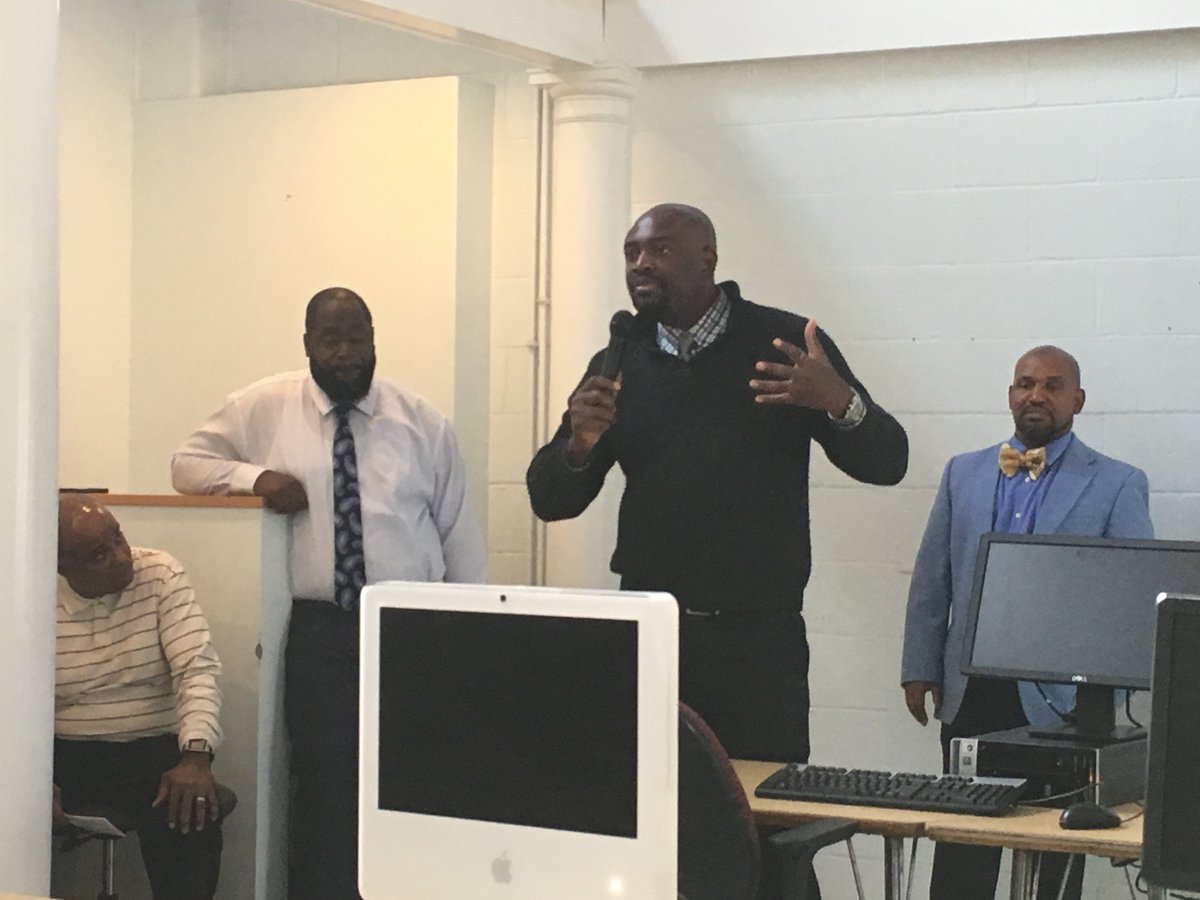 YESactionnow's tweet photo. CYBER Solutions Training Center opens in Park Heights thanks to JamesMitchell @innovativeinitiativescyber and GeorgeMitchell @YESactionnow https://t.co/L8LUVi0r89