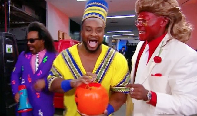 MattPechanio's tweet photo. Sorry @diddy only 1 #brotherlove ok maybe 2... @bruceprichard @HeyHeyItsConrad @TrueKofi #well #youknow https://t.co/u2bDuXFFzT
