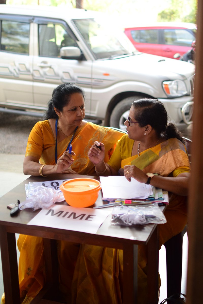 KalyanDiocese's tweet photo. Mothers from Kalyan Diocese are all ready for the much awaited event-Mathrusangam Competition 2017 #Mathrusangam17 #DigitalKalyan https://t.co/4FfDOMMMOp