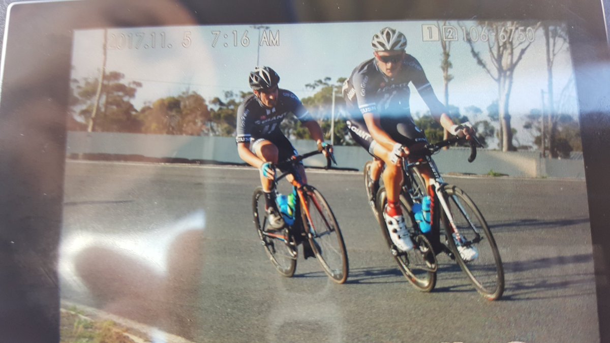 PierreDuPlooy_'s tweet photo. #PPA #Killarney RACE
Picture of a picture #DanEdwards https://t.co/EjhvGQjGUo