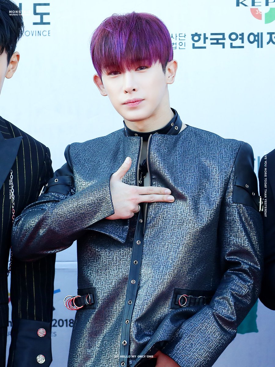 hello_myonlyone's tweet photo. 171104 평창드림콘서트  #원호 
#MONSTA_X #WONHO #몬스타엑스 
@OfficialMonstaX https://t.co/DNKSwFRzxc