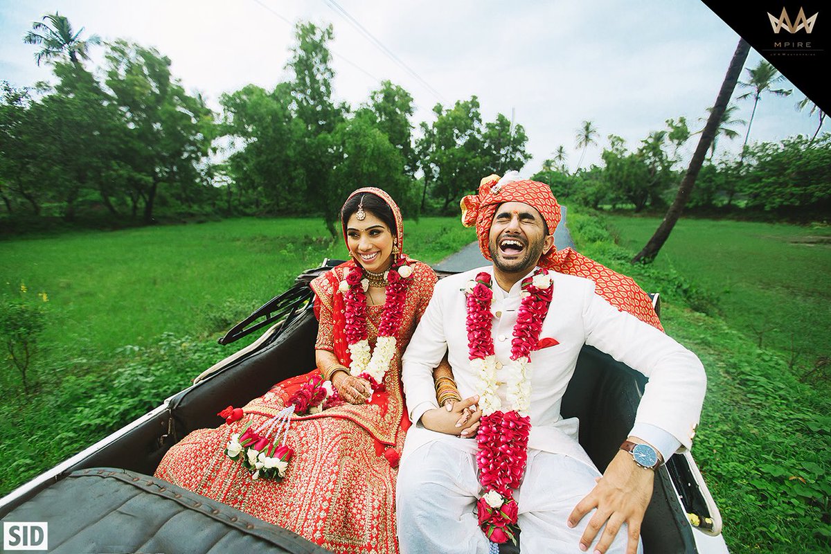 MpireWeddings's tweet photo. Two hearts join to become one soul 💞👫
#TwoHalvesMakeaWhole #ManSanity #Mpire #MpireWeddings #Destination #Wedding https://t.co/NkhmXoihu2