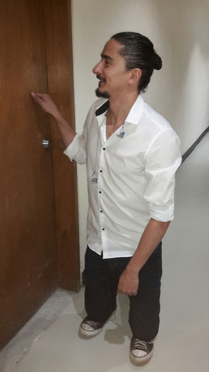 Davidmexicat's tweet photo. Todo listo para salir a show en Tijuana https://t.co/n5n5qS6EHM