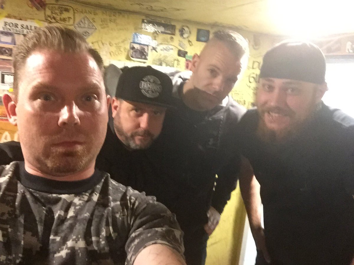 BoneStateRebel's tweet photo. Just before we hit the stage at the Railway for @liveactscanada #bestinvancouver https://t.co/CH4iOeaO2x