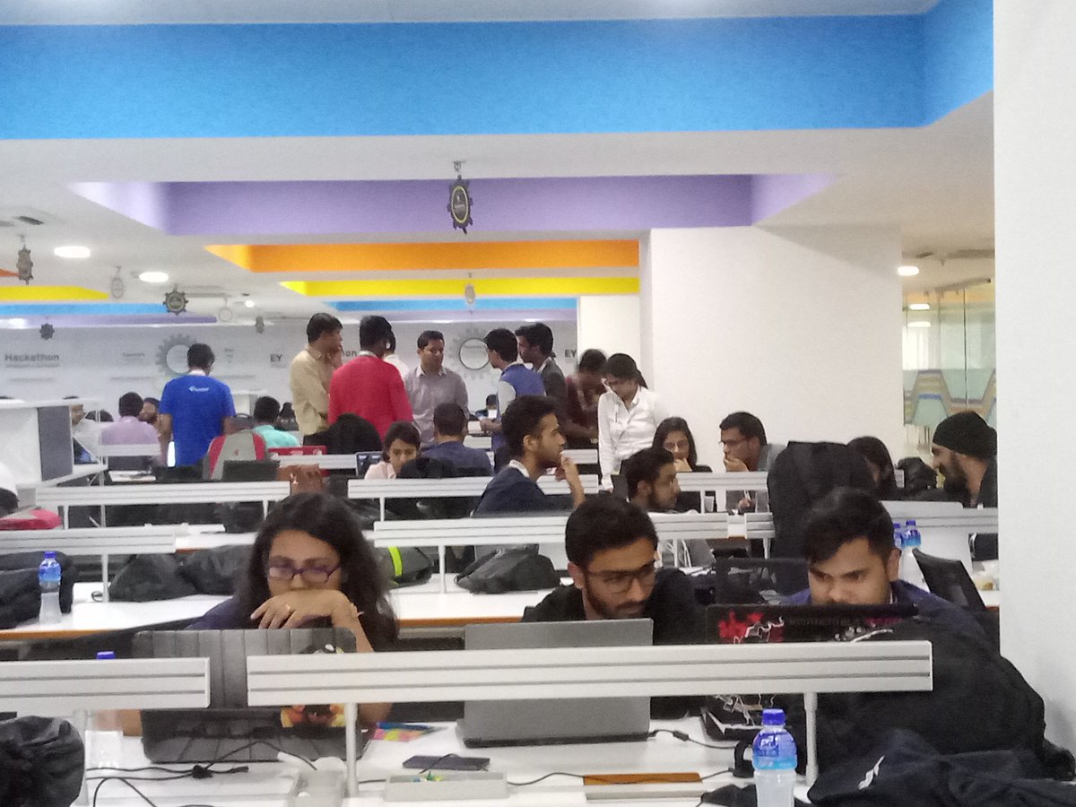 EY_India's tweet photo. Intense coding continues at the #EYHackathon in Delhi-NCR #Digital #IntelligentAutomation https://t.co/mK3nMzvhlj
