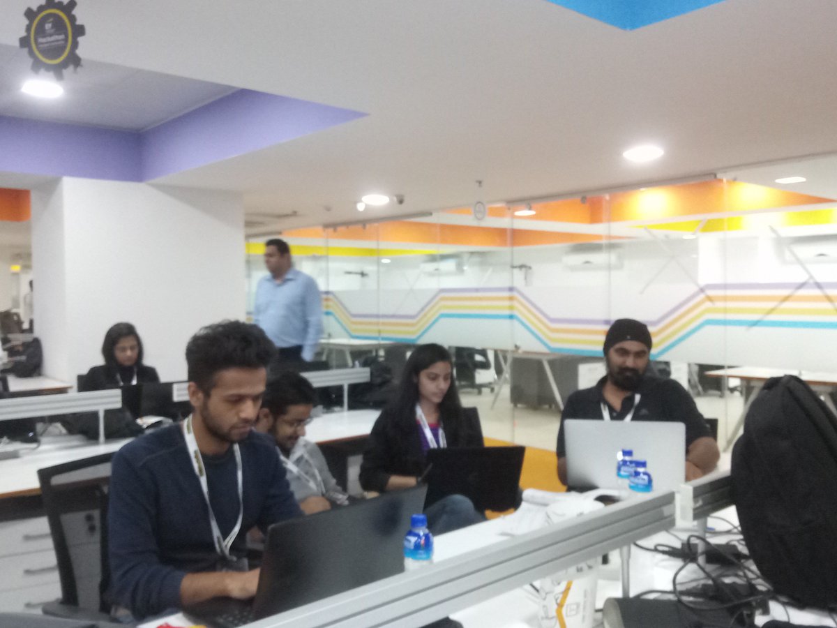 EY_India's tweet photo. Intense coding continues at the #EYHackathon in Delhi-NCR #Digital #IntelligentAutomation https://t.co/mK3nMzvhlj