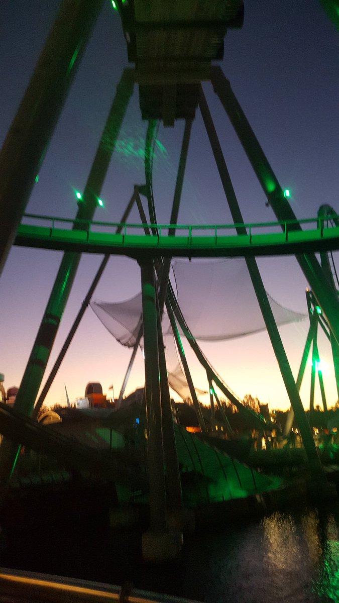 hrh_hall's tweet photo. Did this today!!! 😀🎢💪😁 @UniStudios #thehulk #Universal #Florida #speedjunky #funtimes #makingmemories Absolutely fab! Launch is best bit! https://t.co/IIjHQWDRG3