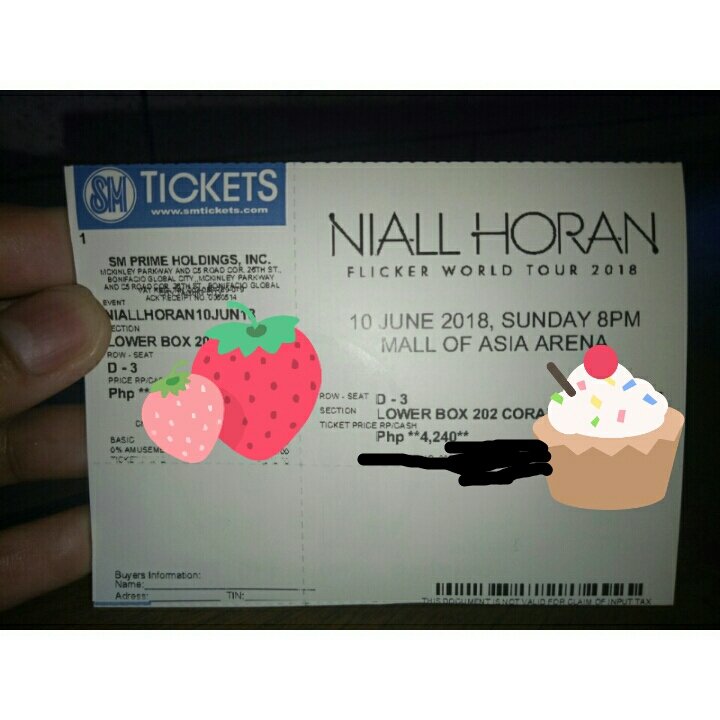GeloEme05's tweet photo. I will see you soon @NiallOfficial β€
#TeamLowerBox
#FLICKERTOURMNL https://t.co/dfXFfSj85F