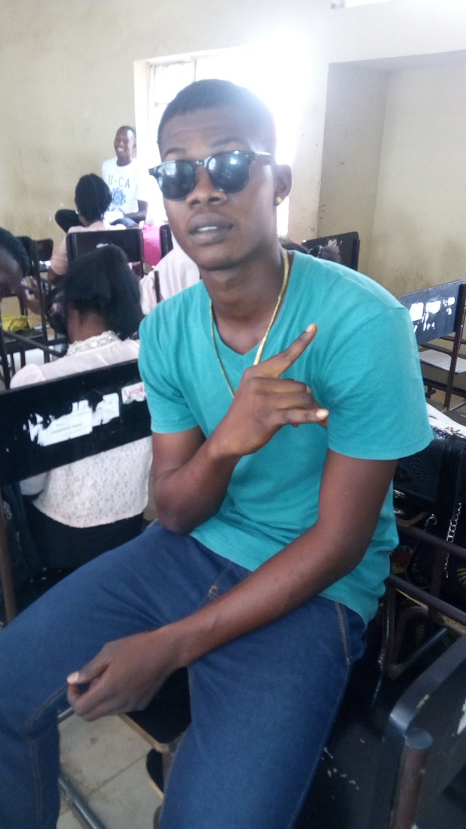 OlowoAyodeji5's tweet photo. OG no be ordinary person... Bra....
#bankiebanxsayso....
#atewonation.....
#Gbess.... https://t.co/XLfhwllly6