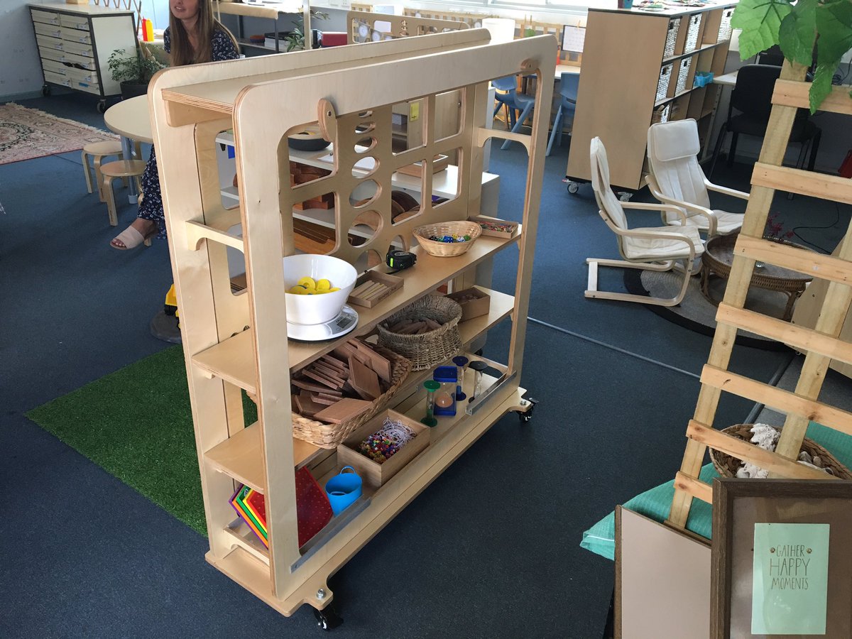 simonmansfield_'s tweet photo. Noticing what matters to learners and the designing our own furniture that engages Vasse Primary school #presentlearning https://t.co/ClqBYho1mz