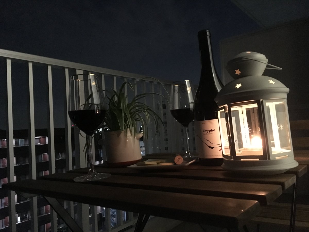 ちゃんまー Cx 5 Auf Twitter ベランダにおしゃれテーブルセットを置いてみた Ikea 最近 引越しをしましてベランダ が広くなりました イケアで憧れのベランダテーブルを設置したので紹介いたします 青空で飲むコーヒーや星空の下でのワインはまた格別ですよ